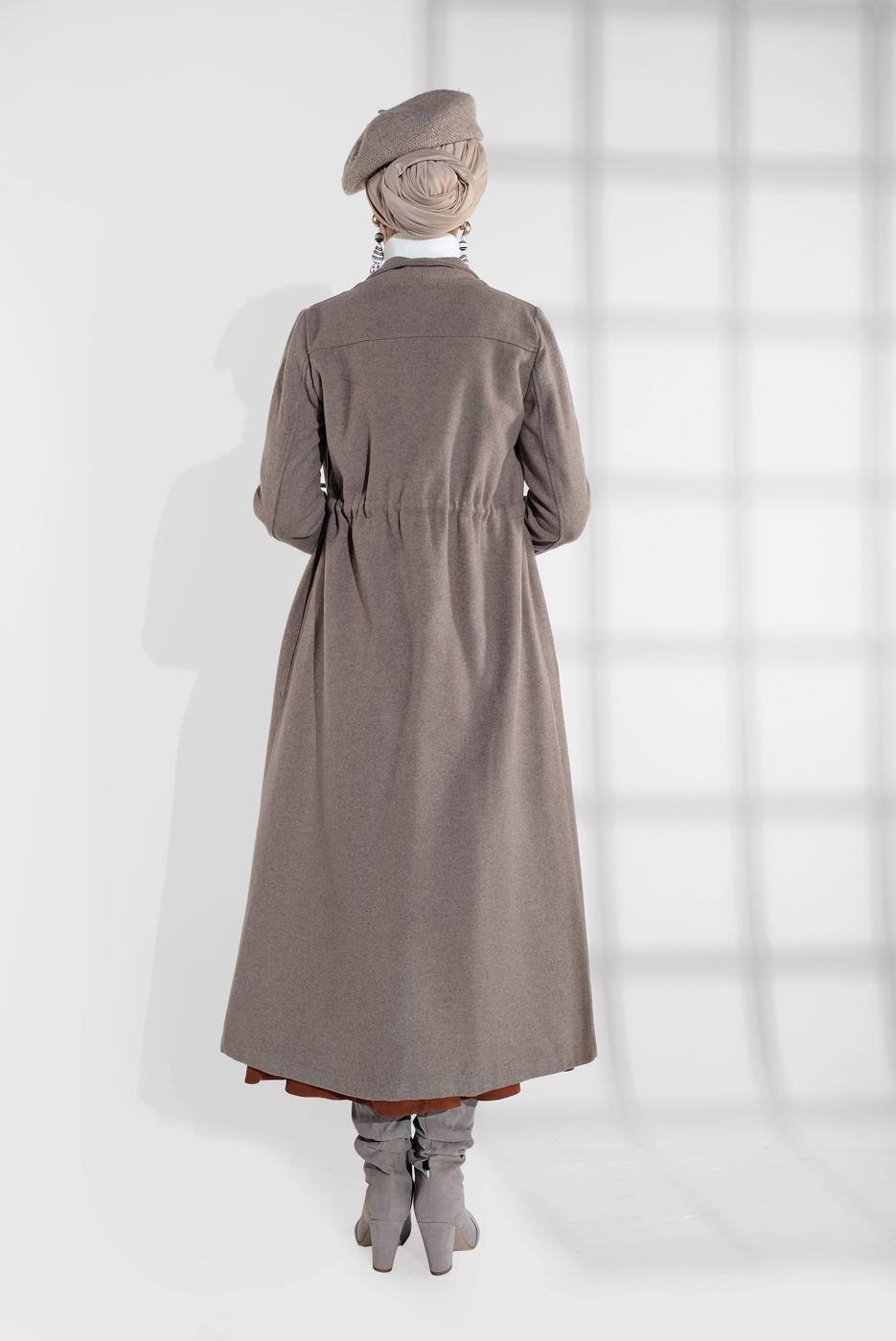 Tesettür giyim VİZON BELİ BÜZGÜLÜ DÜĞMELİ KAŞE KABAN 4945 