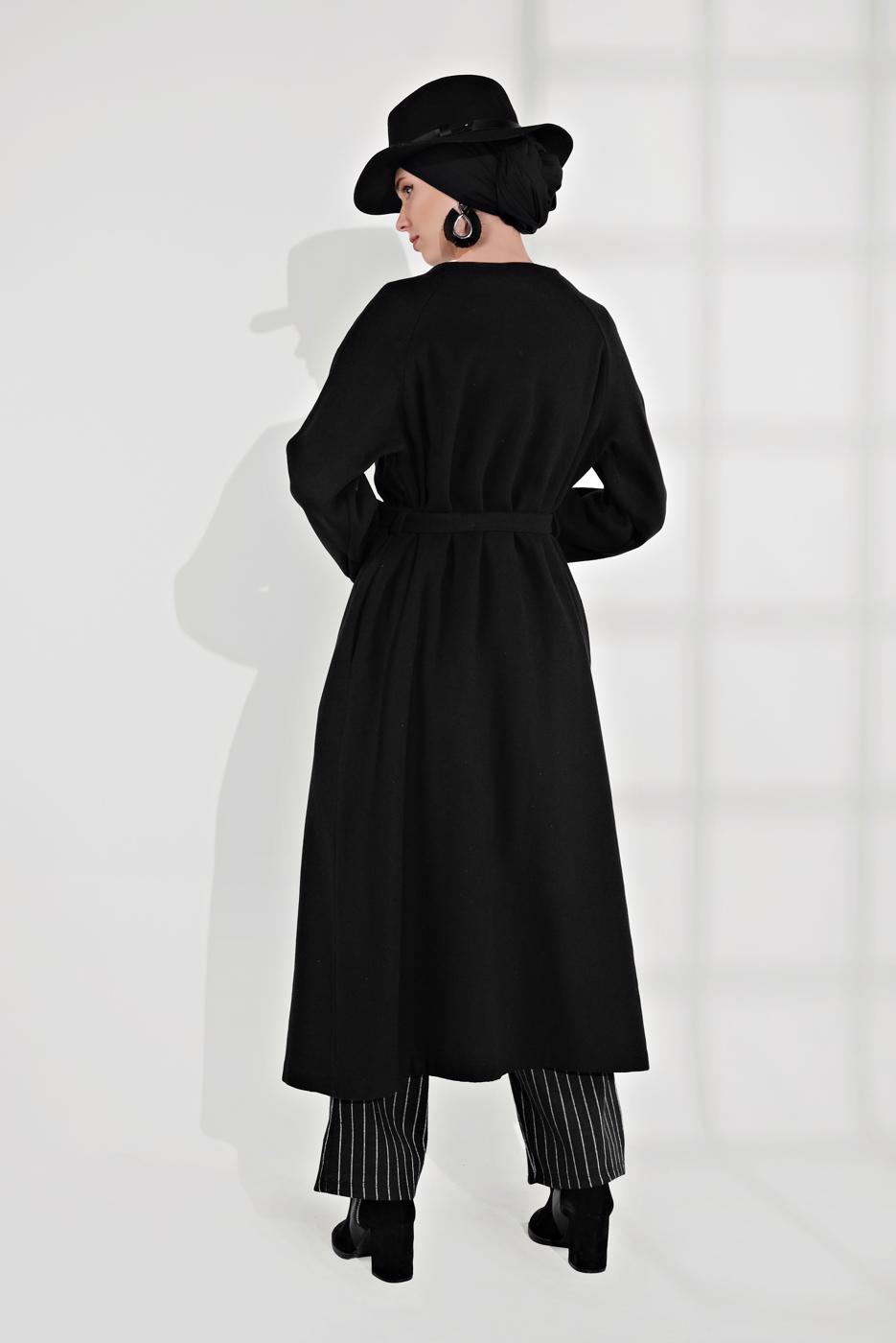 Tesettür giyim SİYAH BELİ KUŞAKLI PAMUKLU KABAN 5055