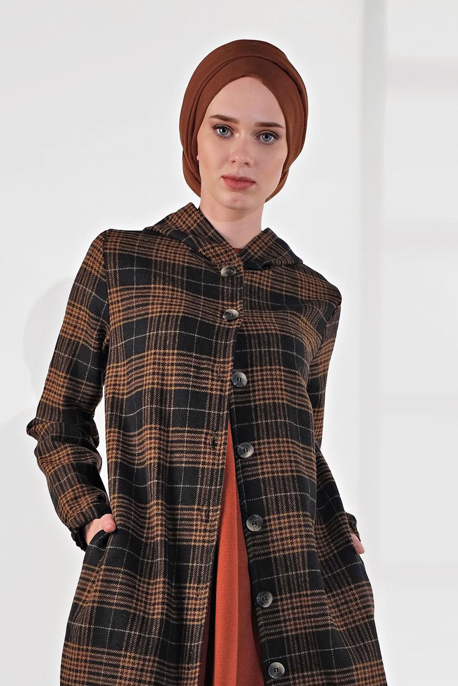 Tesettür giyim TURUNCU EKOSELİ UCU LASTİKLİ KAPÜŞONLU KABAN 7055