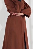 Tesettür giyim KAHVE BELİ KUŞAKLI ÇITÇITLI KABAN 7605