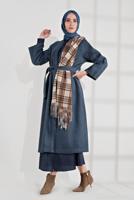 Tesettür giyim MAVİ BELİ KUŞAKLI ÇITÇITLI KABAN 7605