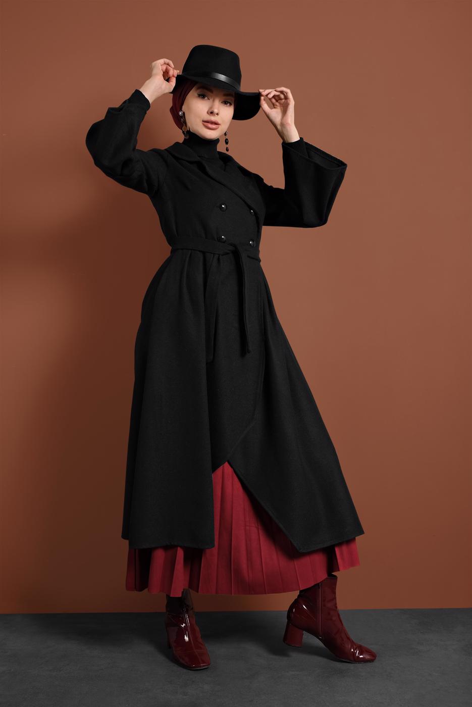 Tesettür giyim SİYAH ASİMETRİK KESİM GENİŞ KOL KABAN 7705