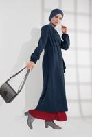 Tesettür giyim MAVİ BELDEN BAĞLAMALI MANŞETLERİ LASTİKLİ KAŞE KABAN 9045 