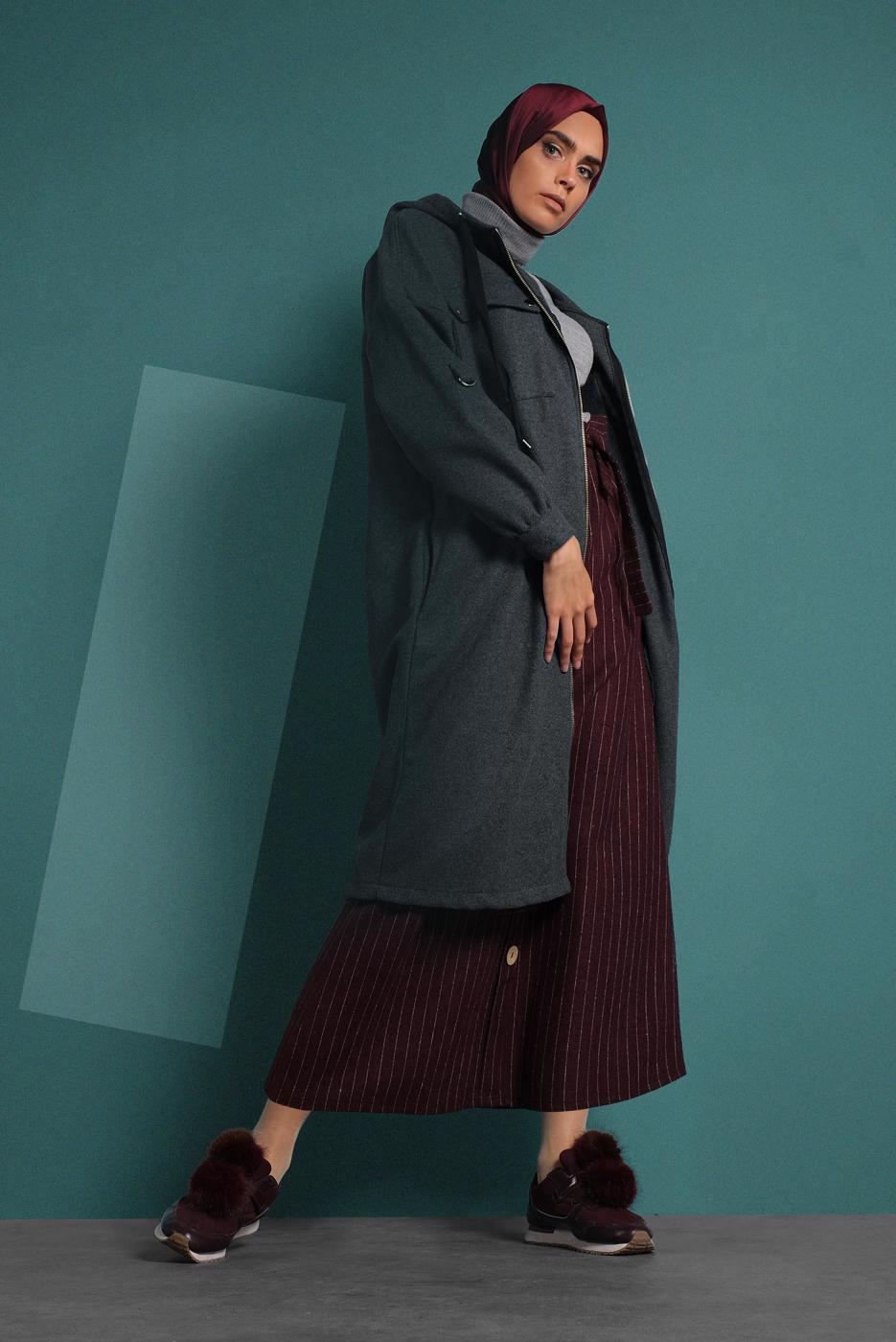 Tesettür giyim GRİ FERMUARLI KAPÜŞONLU KABAN 9538 