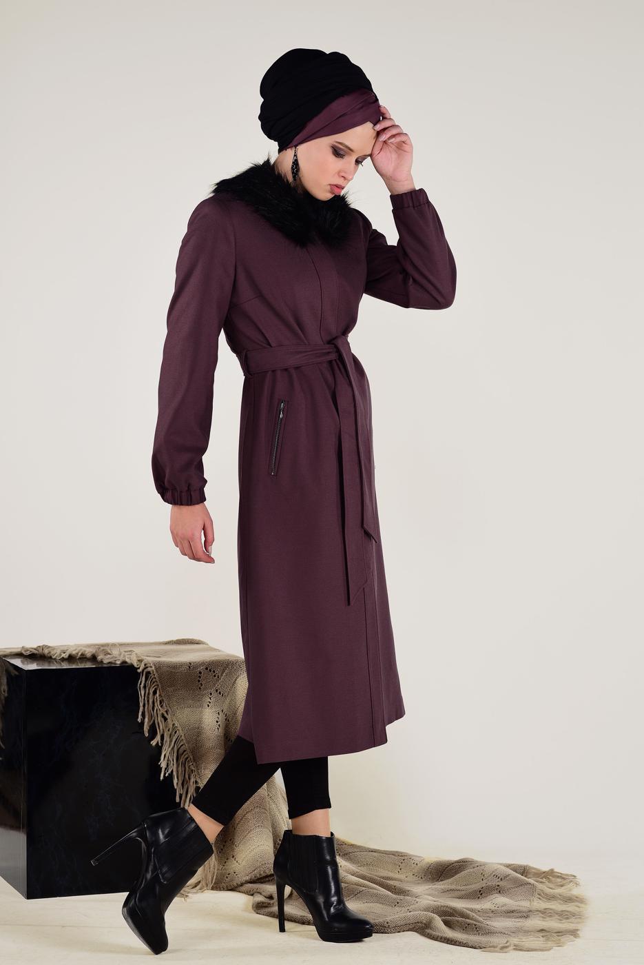 Tesettür giyim BORDO SUNİ KÜRK DETAYLI KABAN 9768 