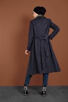 Tesettür giyim LACİVERT YAKASI KÜRKLÜ GİZLİ DÜĞMELİ KABAN 9790 