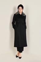Tesettür giyim SİYAH YAKASI SUNİ KÜRK DETAYLI KABAN 9796 
