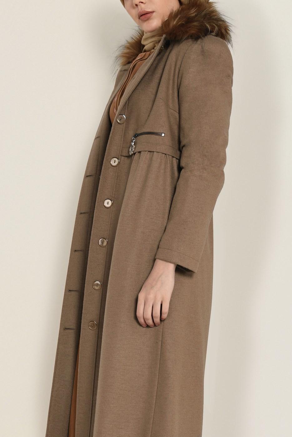 Tesettür giyim KAHVE YAKASI SUNİ KÜRK DETAYLI KABAN 9796 