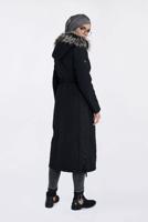 Tesettür giyim SİYAH BELDEN KEMERLİ GİZLİ FERMUARLI KABAN 9822