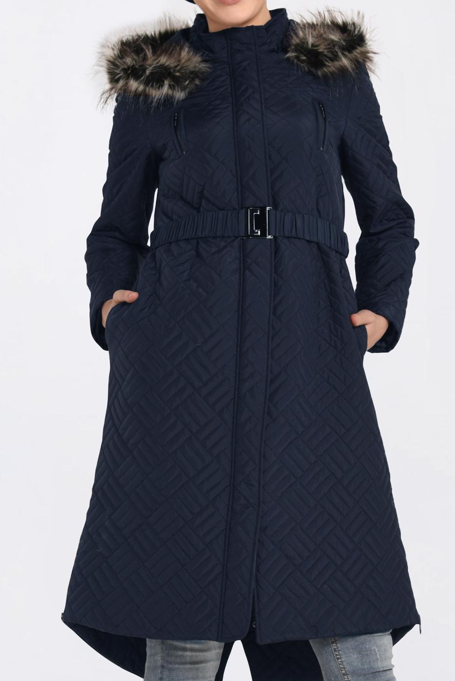 Tesettür giyim LACİVERT KAPÜŞONU KÜRKLÜ KEMERLİ KABAN 9824