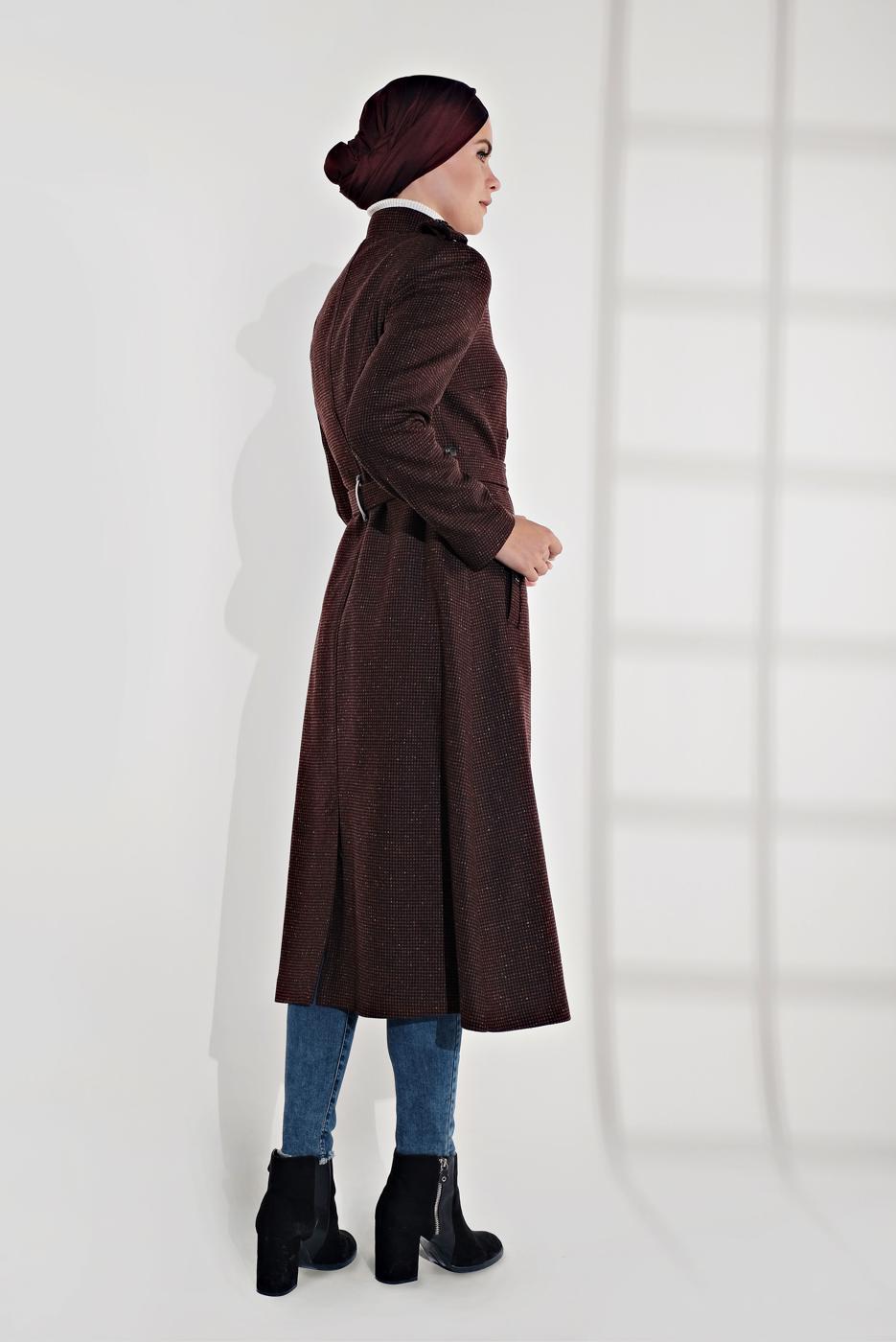 Tesettür giyim BORDO OMUZLARI APOLETLİ KRUVAZE KABAN 9832