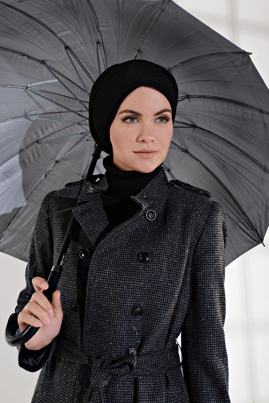 Tesettür giyim GRİ OMUZLARI APOLETLİ KRUVAZE KABAN 9832