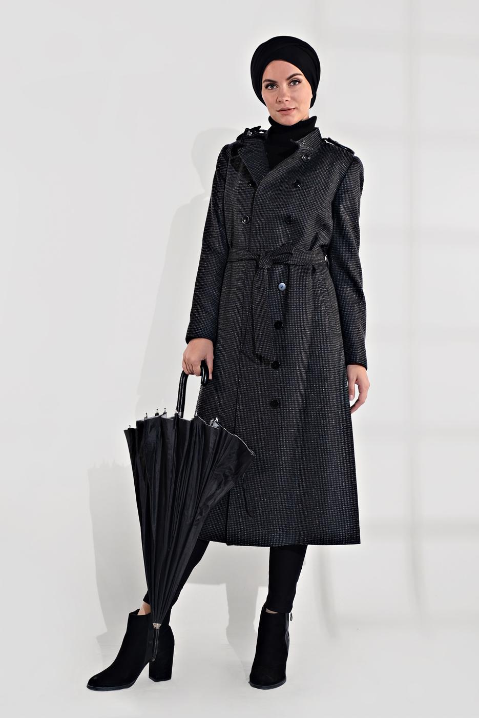 Tesettür giyim GRİ OMUZLARI APOLETLİ KRUVAZE KABAN 9832