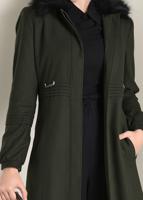 Tesettür giyim HAKİ YAKASI KÜRK DETAYLI KAŞE MANTO 9789 