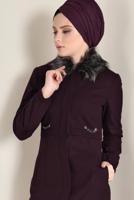 Tesettür giyim BORDO YAKASI KÜRK DETAYLI KAŞE MANTO 9789 