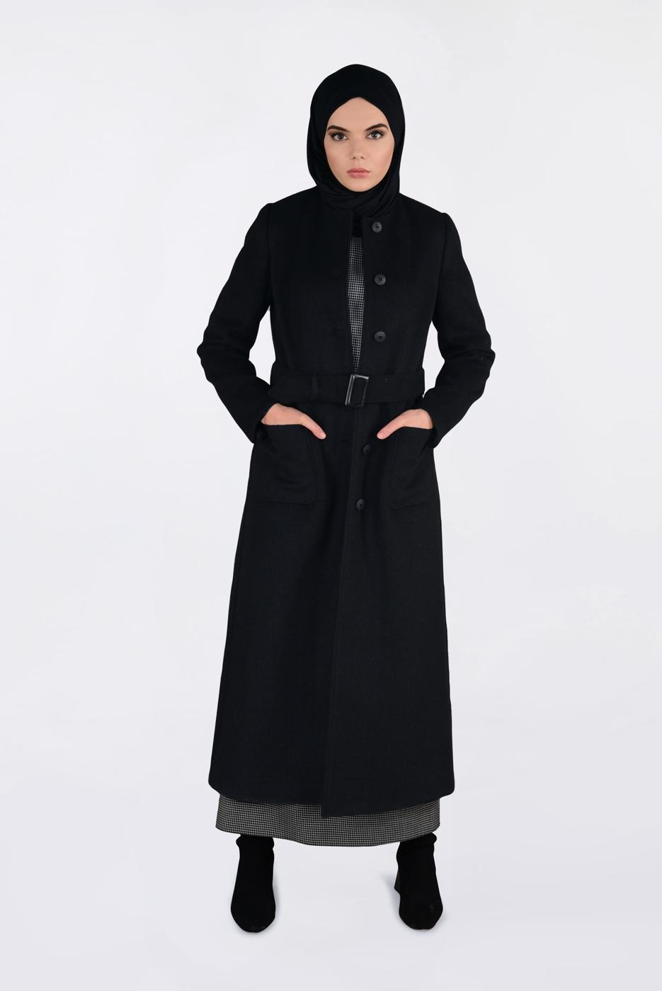 Tesettür giyim SİYAH ALVİNA DÜĞMELİ KEMERLİ KAŞE MANTO 9817 