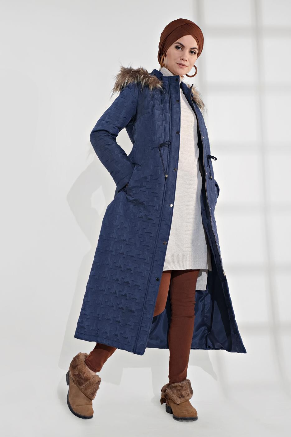 Tesettür giyim LACİVERT ALVİNA KAPÜŞONLU FERMUARLI ÇIT ÇITLI MANTO 9823 