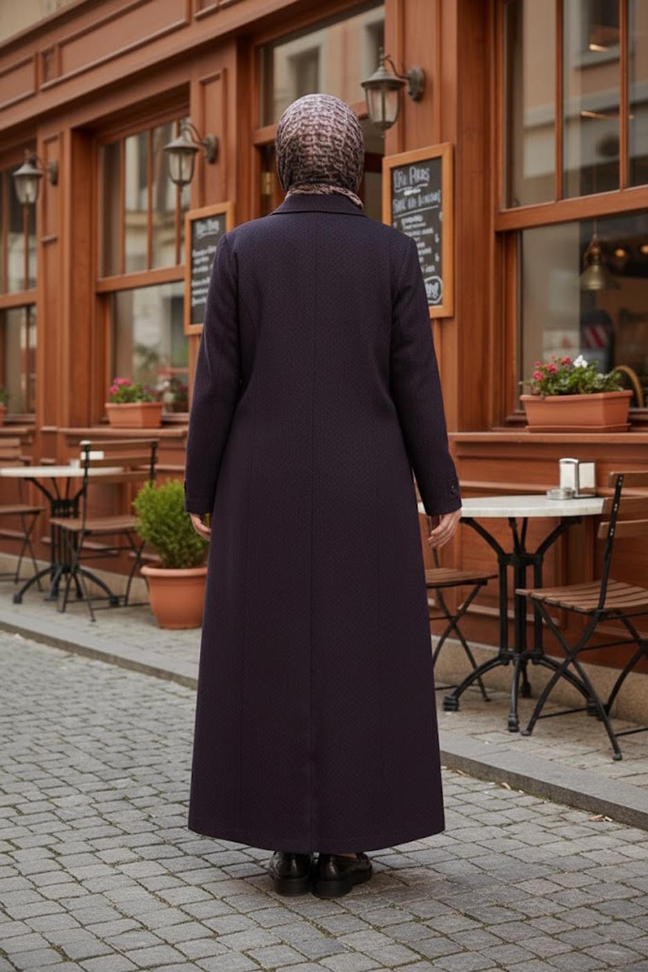 Tesettür giyim LACİVERT DÜĞMELİ KAŞE MANTO T 9836