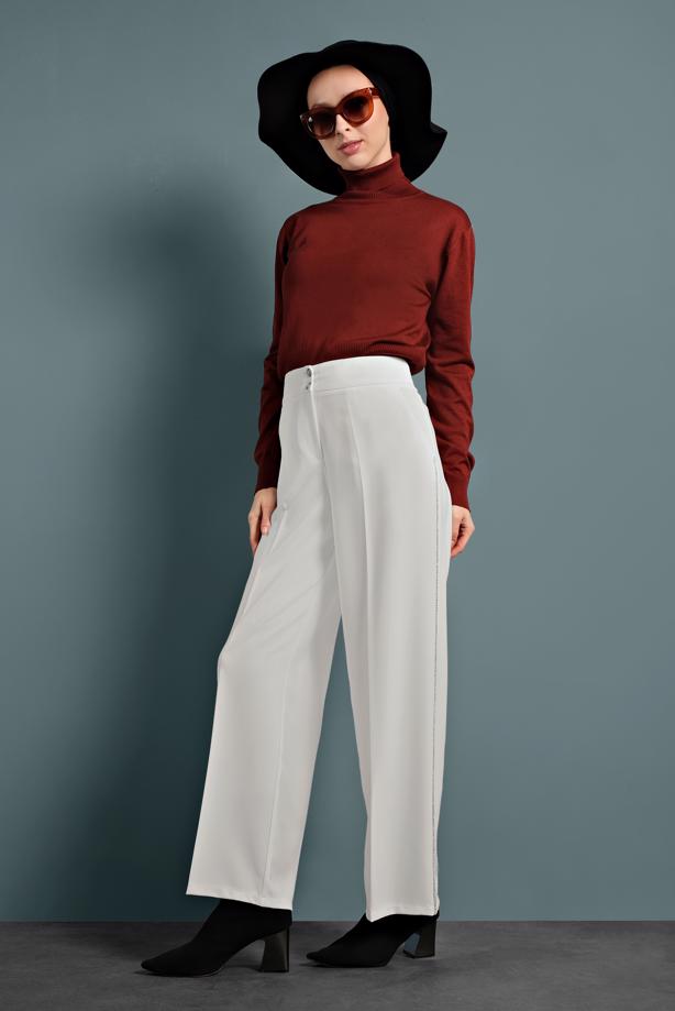 Tesettür giyim  ALVİNA YANLARI TAŞ ŞERİT DETAYLI PANTOLON 7582  - TRENDTESETTÜR