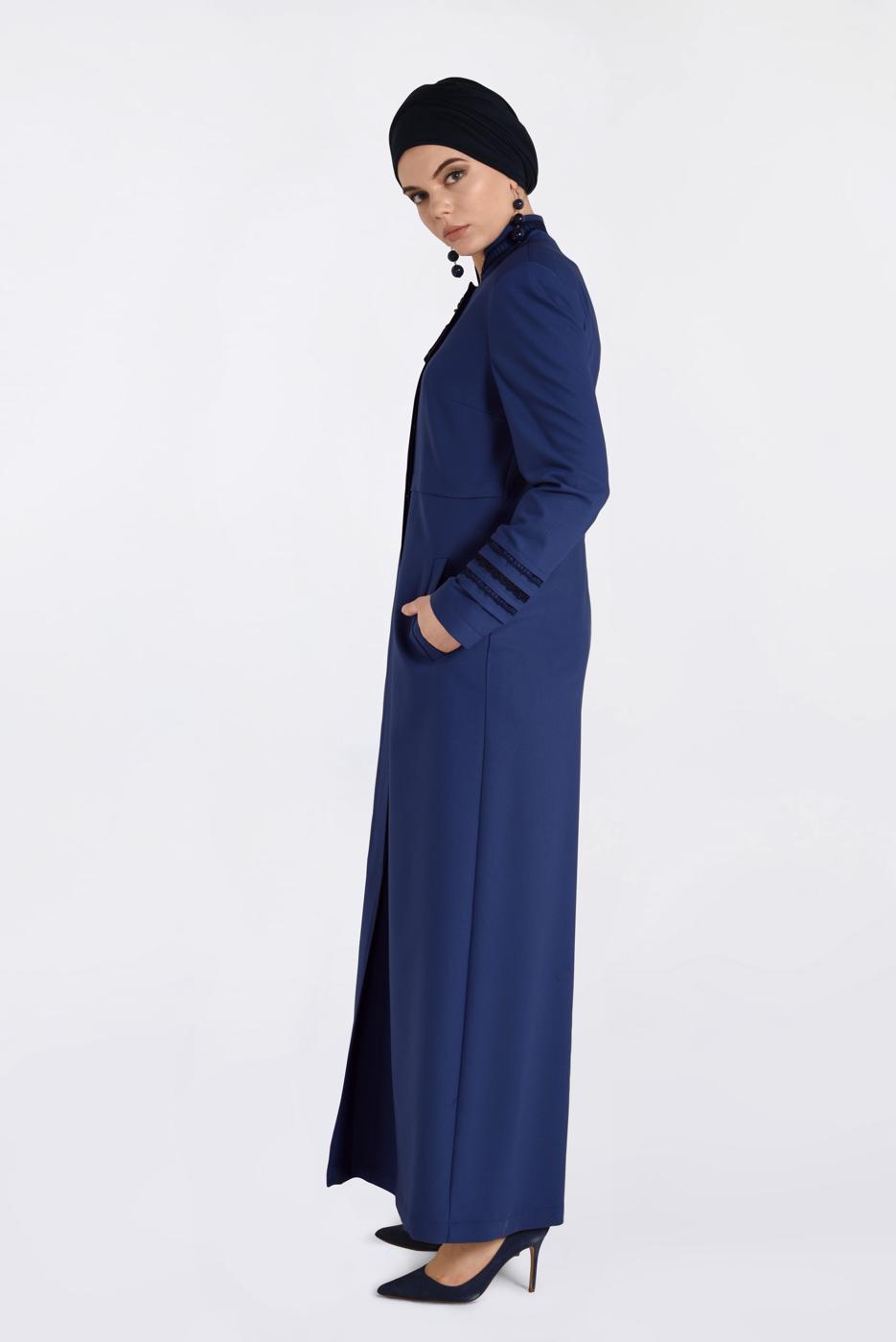 Tesettür giyim LACİVERT HAKİM YAKA GİZLİ DÜĞMELİ PARDESÜ 1314