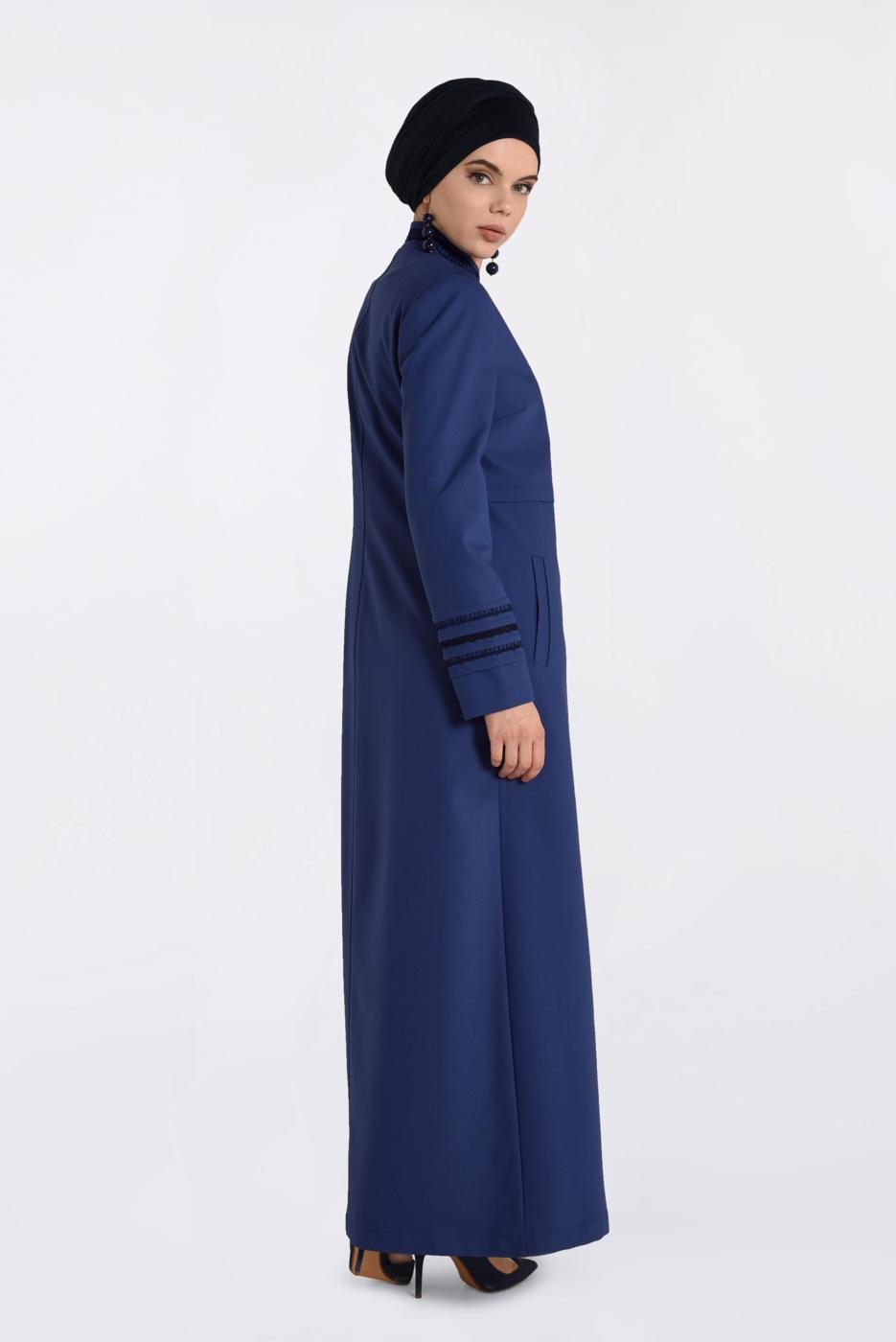 Tesettür giyim LACİVERT HAKİM YAKA GİZLİ DÜĞMELİ PARDESÜ 1314