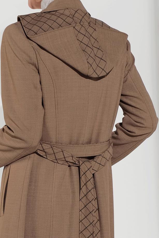 Tesettür giyim BEJ KAPÜŞONLU FERMUAR DETAYLI PARDESÜ 1349  - TRENDTESETTÜR