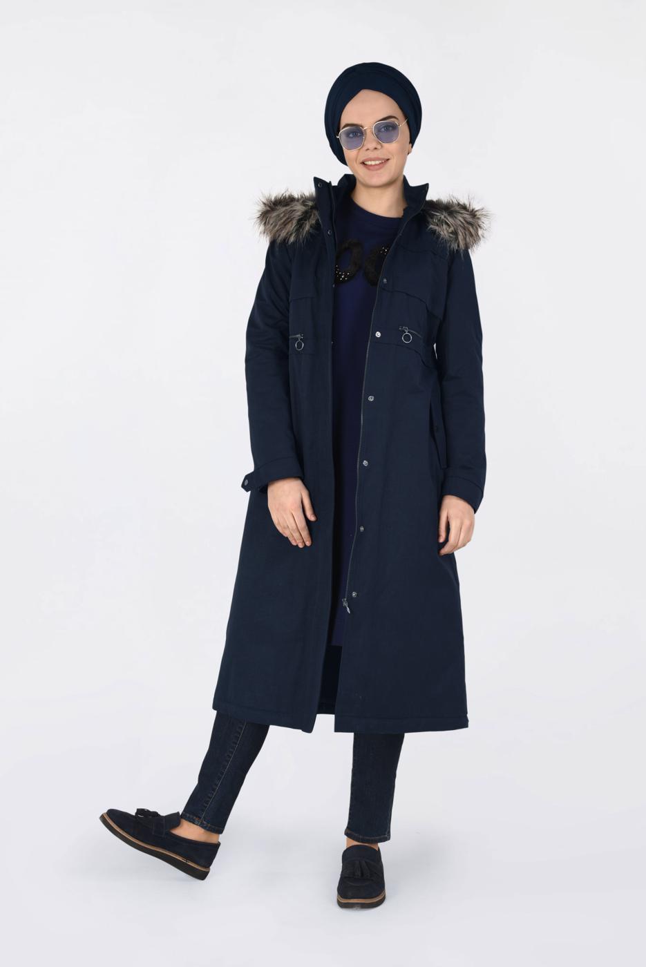 Tesettür giyim LACİVERT KAPÜŞONU KÜRKLÜ ÇITÇITLI PARKA 9761