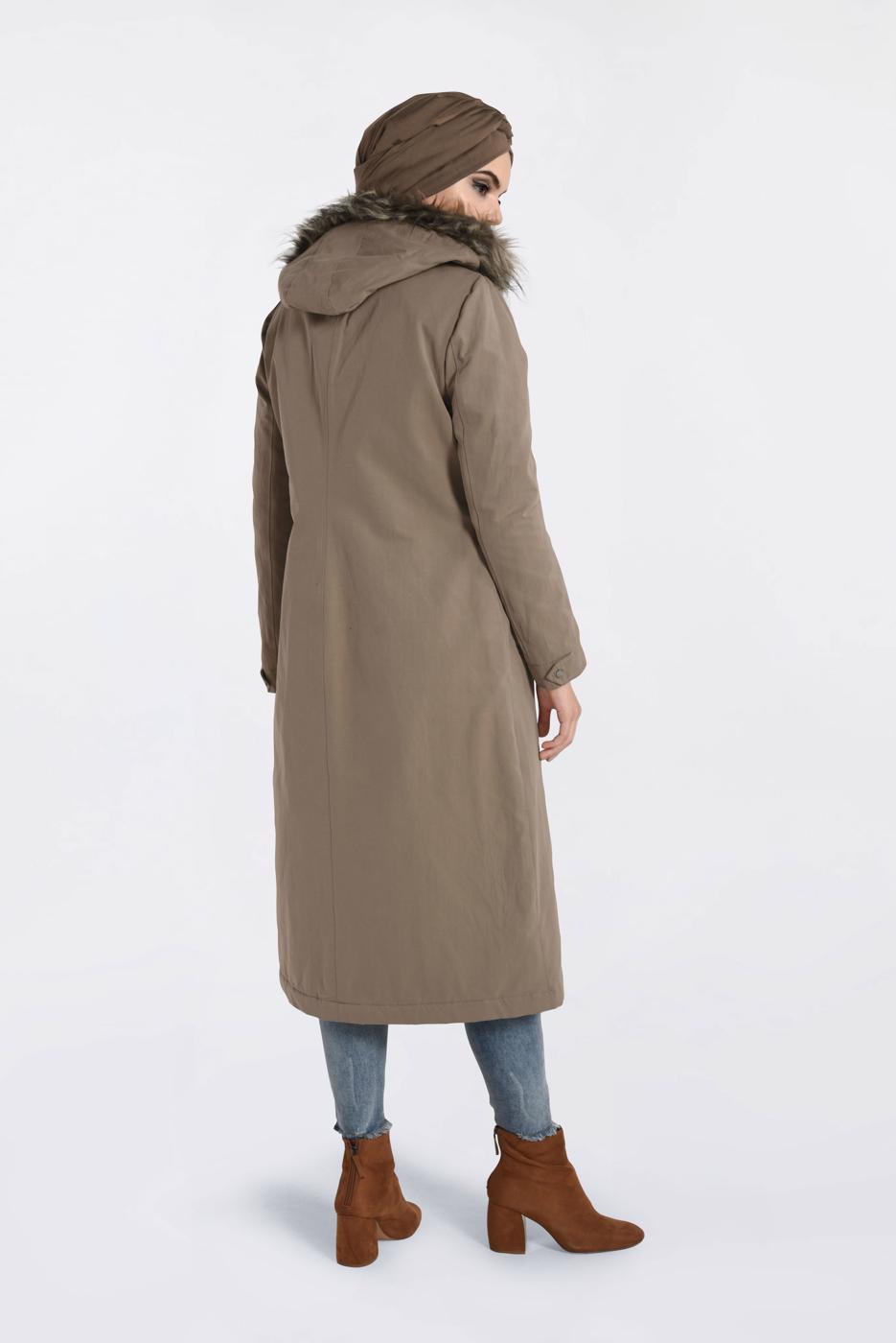 Tesettür giyim KAHVE KAPÜŞONU KÜRKLÜ ÇITÇITLI PARKA 9761