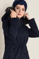 Tesettür giyim LACİVERT BELİ BÜZGÜLÜ KAPÜŞONLU PARKA 9779 