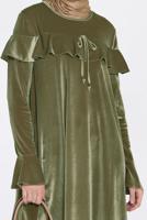 Tesettür giyim BEJ KOLLARI VE OMUZLARI VOLANLI TUNİK 4789-1