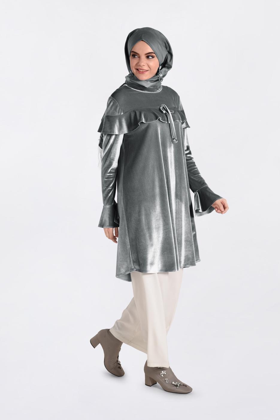 Tesettür giyim GÜMÜŞ KOLLARI VE OMUZLARI VOLANLI TUNİK 4789-1