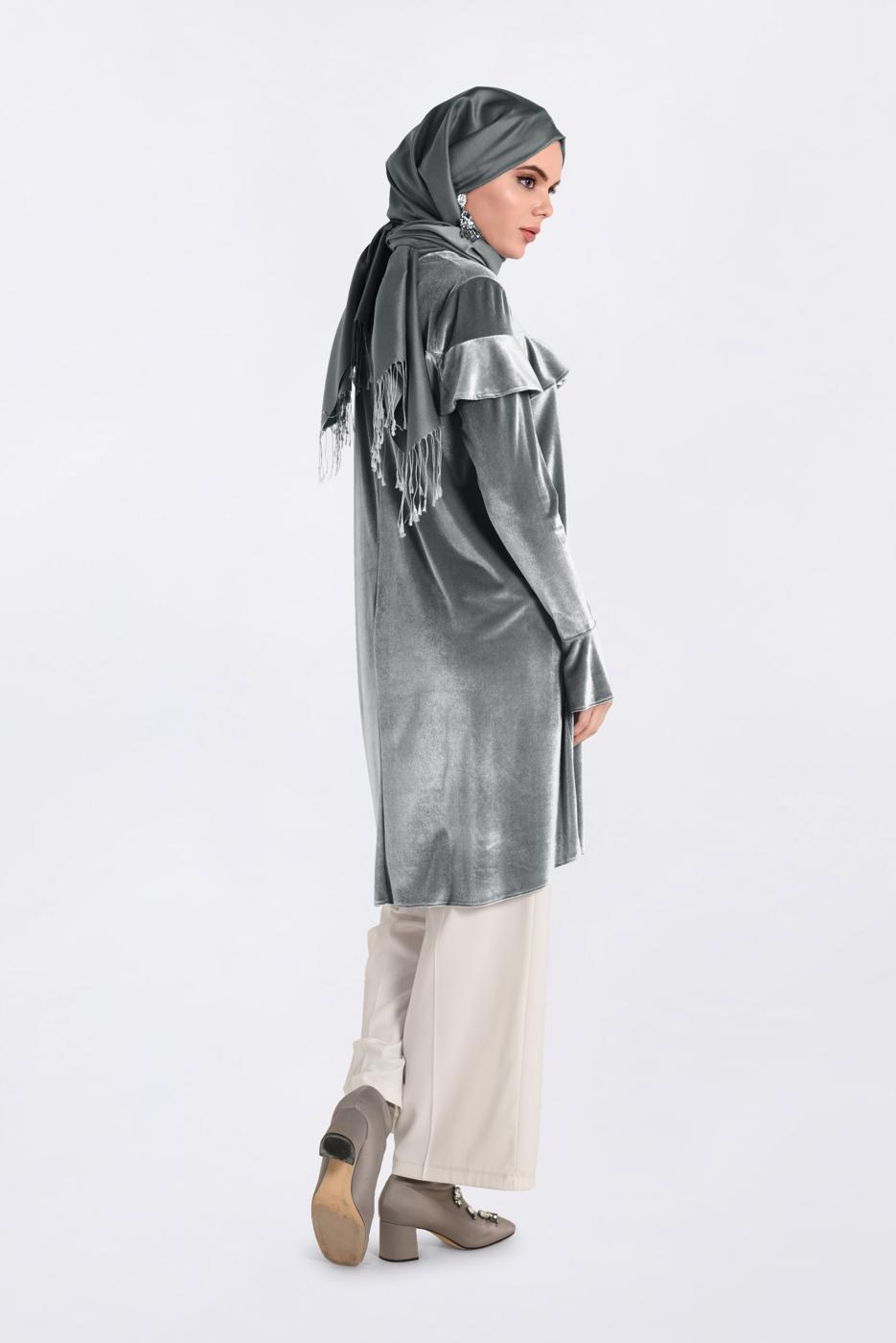 Tesettür giyim GÜMÜŞ KOLLARI VE OMUZLARI VOLANLI TUNİK 4789-1