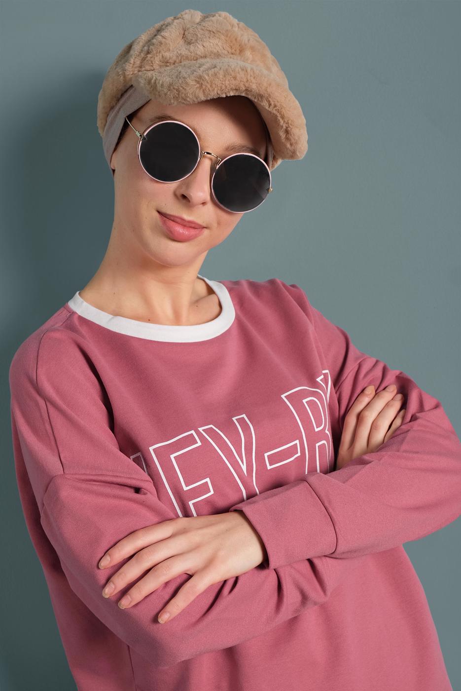 Tesettür giyim PEMBE YAZI DETAYLI RENKLİ TUNİK 237