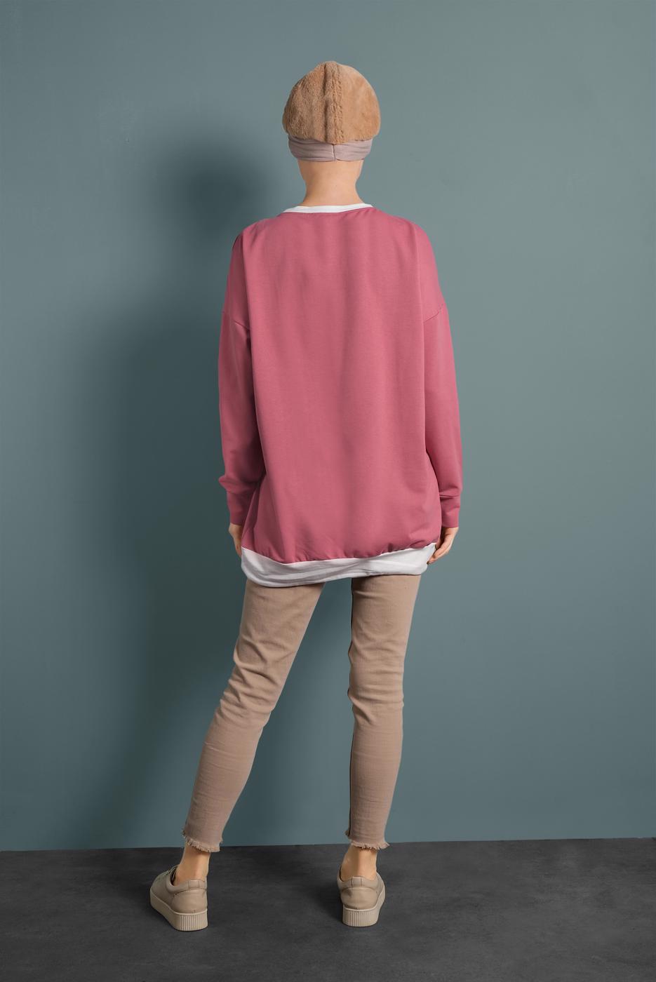 Tesettür giyim PEMBE YAZI DETAYLI RENKLİ TUNİK 237