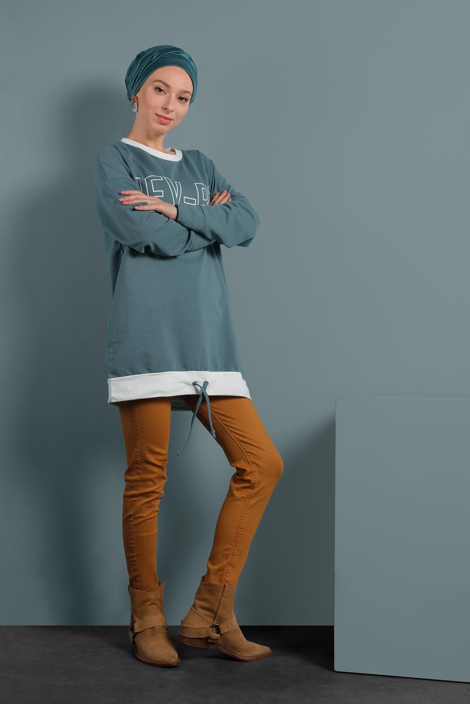 Tesettür giyim YEŞİL YAZI DETAYLI RENKLİ TUNİK 237