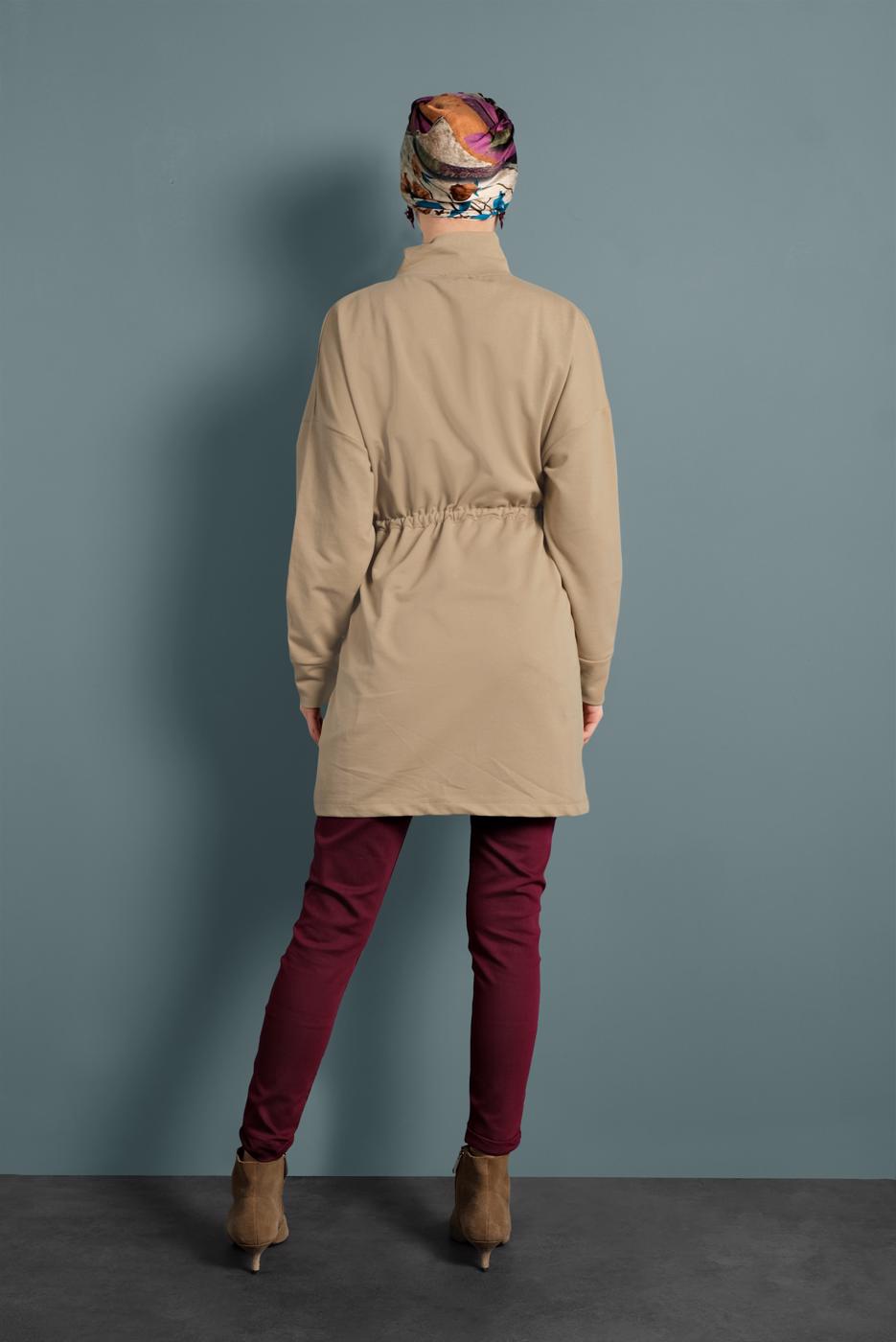 Tesettür giyim BEJ BELİ BÜZGÜLÜ TUNİK 937