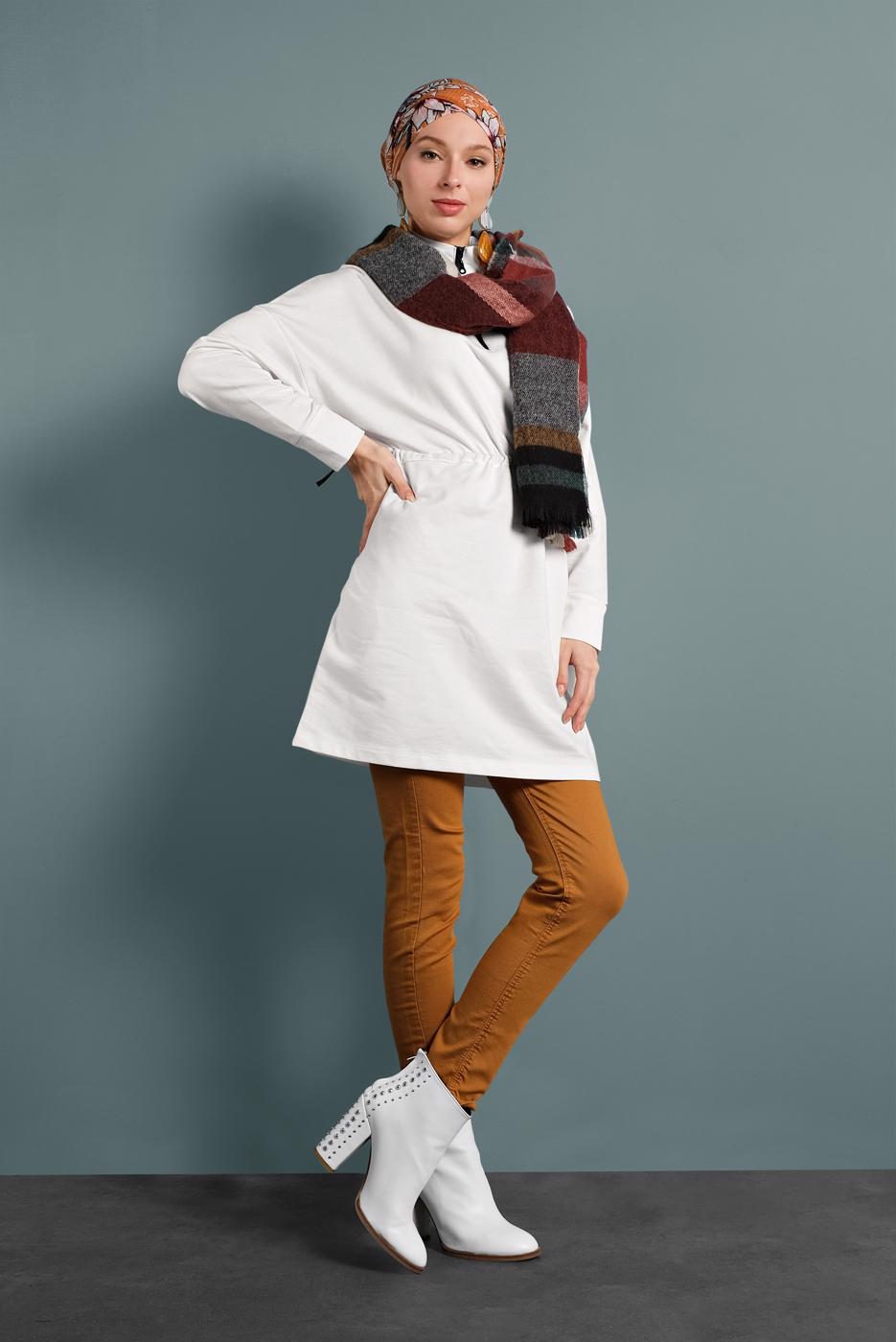 Tesettür giyim EKRU BELİ BÜZGÜLÜ TUNİK 937