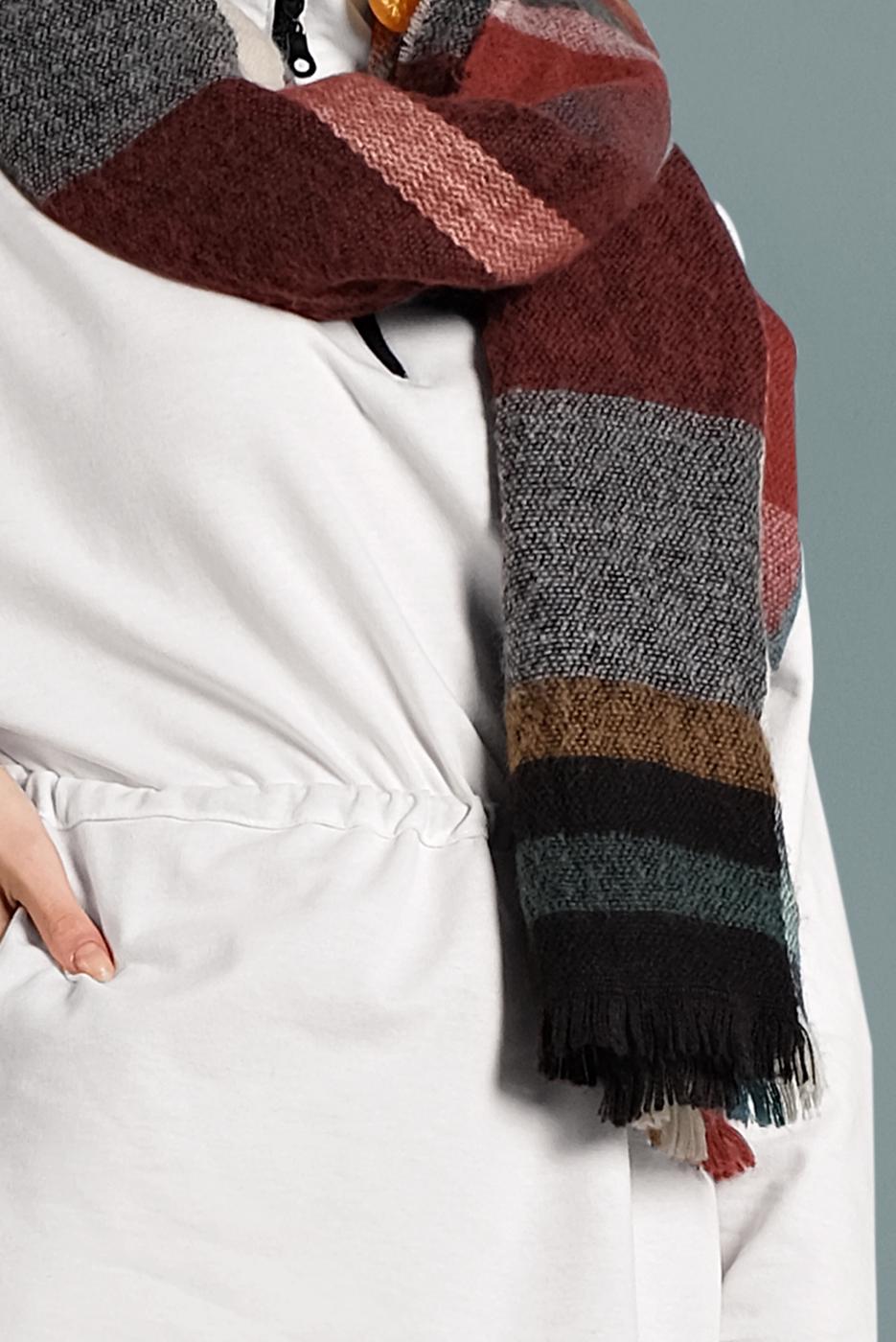 Tesettür giyim EKRU BELİ BÜZGÜLÜ TUNİK 937