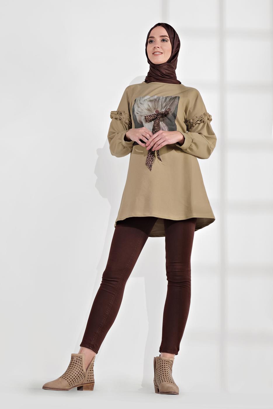 Tesettür giyim BEJ ÜÇ BOYUTLU FİYONK DETAYLI PENYE TUNİK 1655 