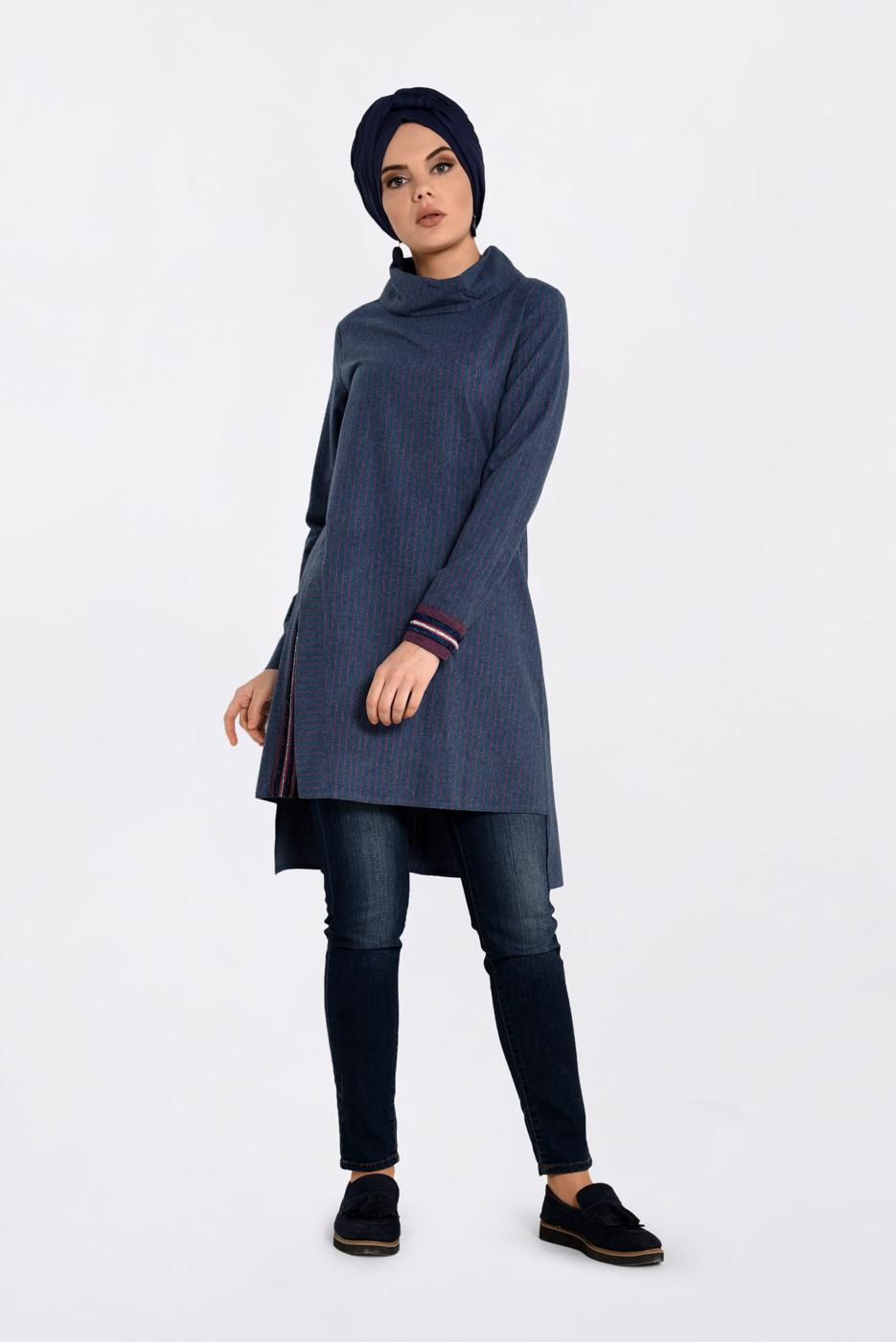 Tesettür giyim LACİVERT ALVİNA YANI YIRTMAÇLI DÖKÜMLÜ YAKA TUNİK 4624 