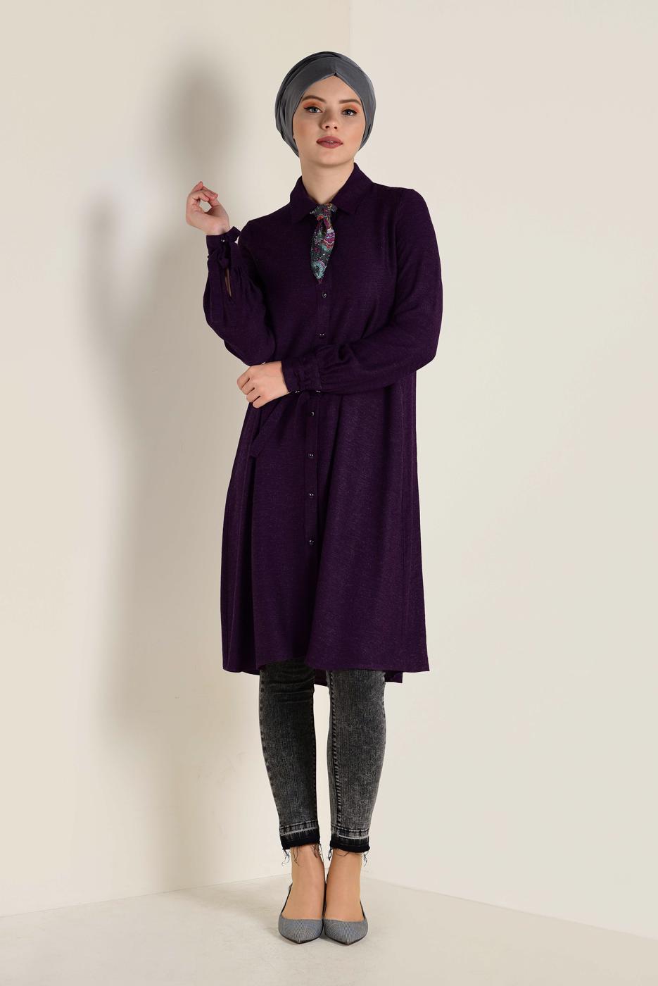 Tesettür giyim MOR MANŞETLERİ BAĞCIK DETAYLI DÜĞMELİ TUNİK 4629