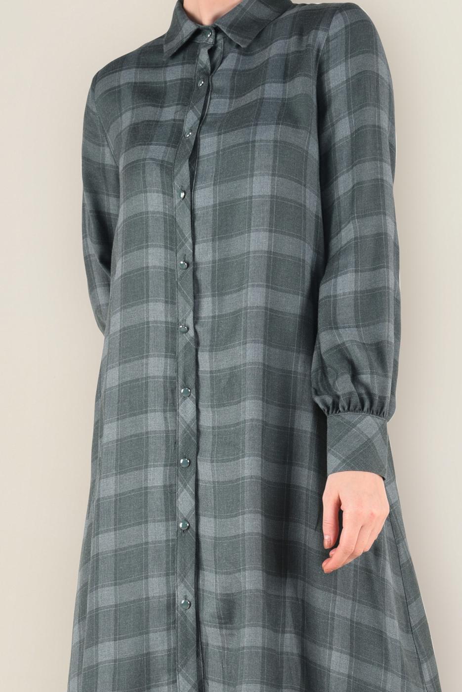 Tesettür giyim YEŞİL DÜĞME DETAYLI EKOSE DESENLİ TUNİK 4630 