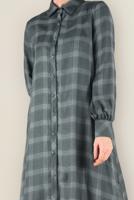 Tesettür giyim YEŞİL DÜĞME DETAYLI EKOSE DESENLİ TUNİK 4630 