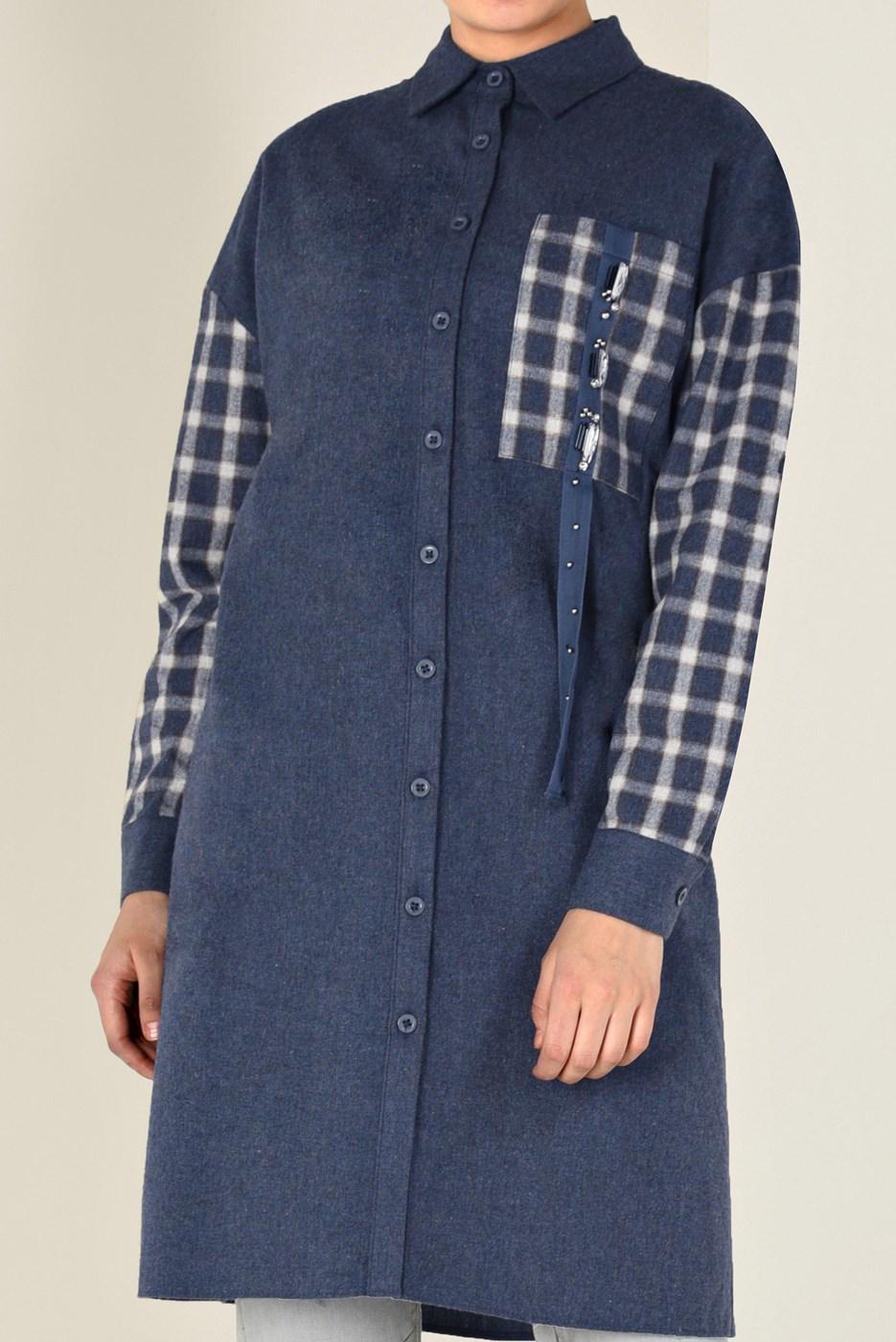 Tesettür giyim LACİVERT DÜĞMELİ KARE DESEN DETAYLI TUNİK 4633