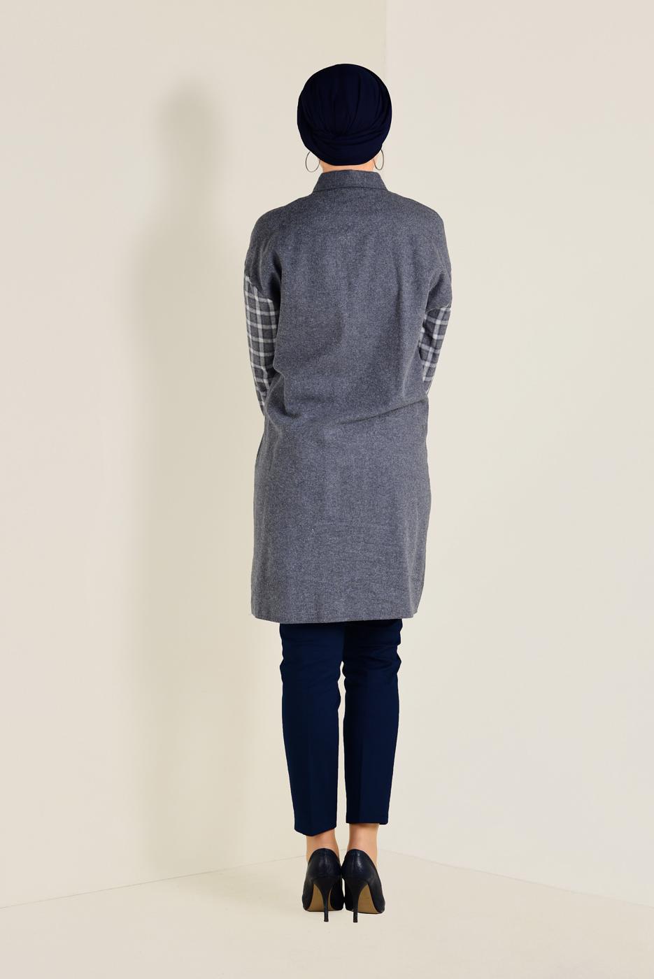 Tesettür giyim LACİVERT DÜĞMELİ KARE DESEN DETAYLI TUNİK 4633