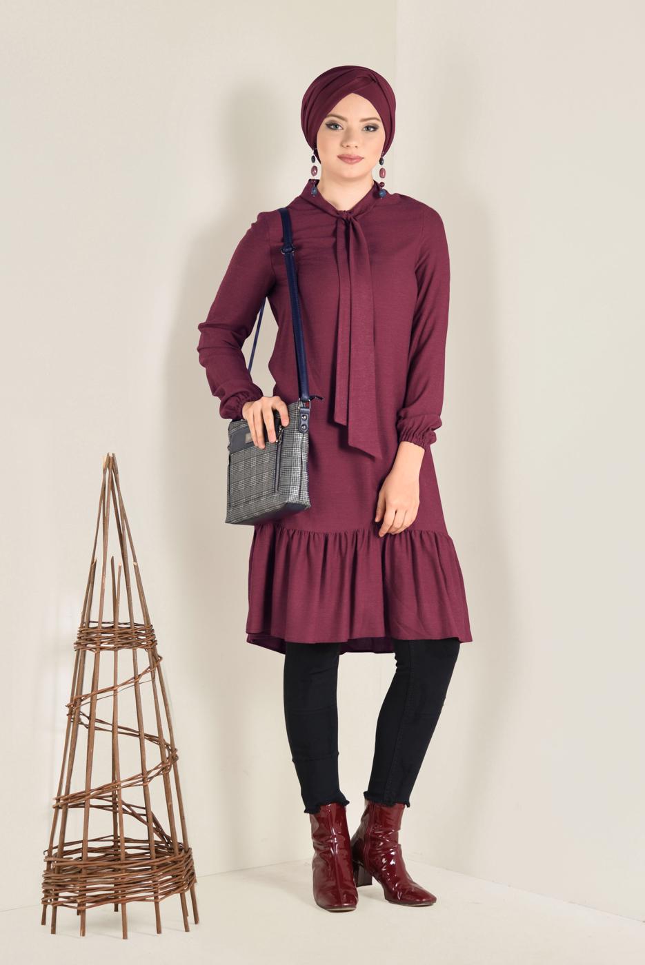 Tesettür giyim KIRMIZI ETEK UCU VOLANLI TUNİK 4702 