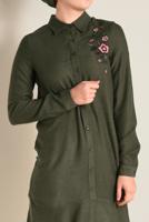 Tesettür giyim HAKİ İŞLEME DETAYLI DÜĞMELİ TUNİK 4737