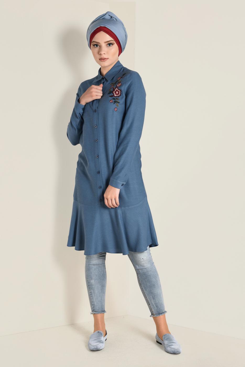 Tesettür giyim YEŞİL İŞLEME DETAYLI DÜĞMELİ TUNİK 4737