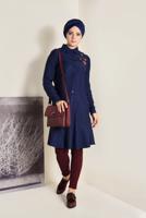 Tesettür giyim LACİVERT İŞLEME DETAYLI DÜĞMELİ TUNİK 4737