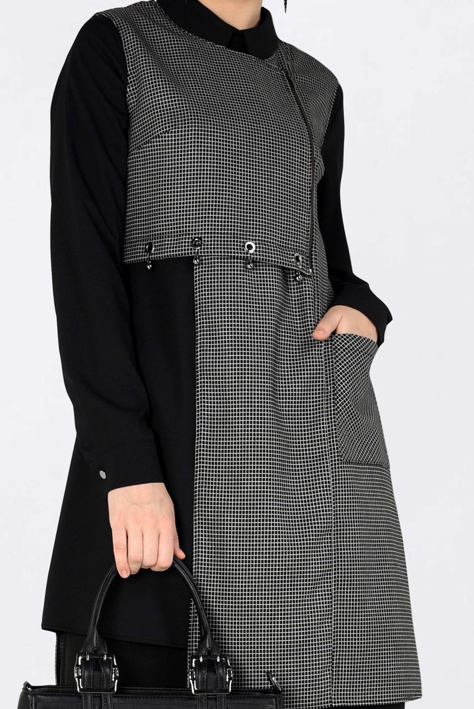 Tesettür giyim SİYAH ASİMETRİK KESİM 2&prime;Lİ TUNİK 4755 